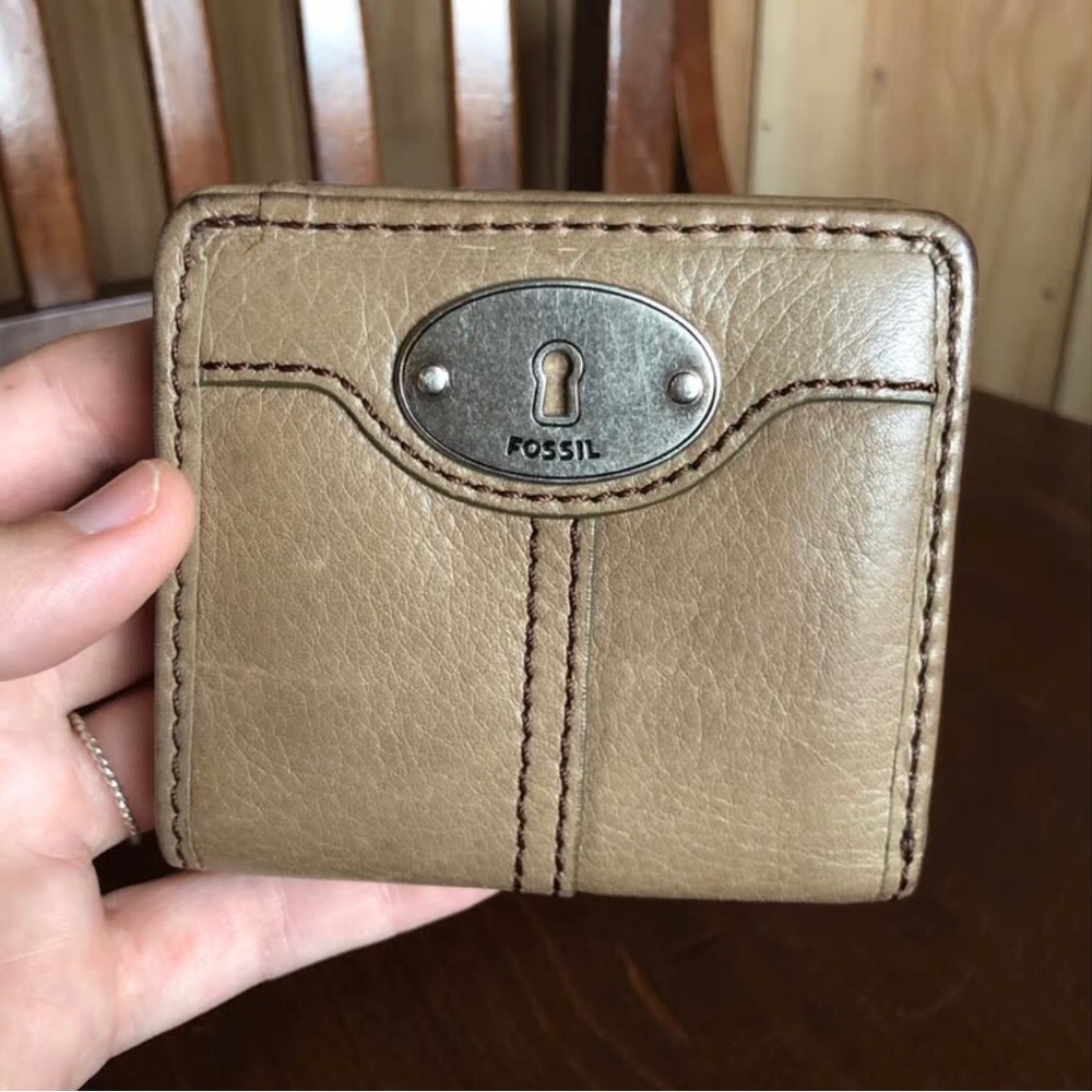Mini leather Fossil Marlow bifold wallet